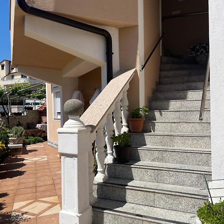 Apartments Ostojic Krk Town Exterior photo